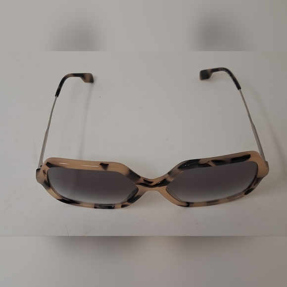 Burberry Sunglasses Havana Gray Gradient Oversized Square Check B4324 59-16-140 - Picture 10 of 16